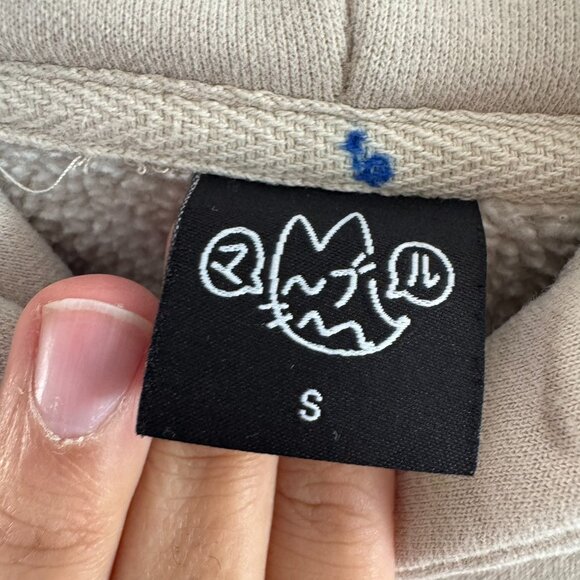 Japanese Graphic Tan Hoodie with Multi-Eyed Fox - Size S - Picture 3 of 4